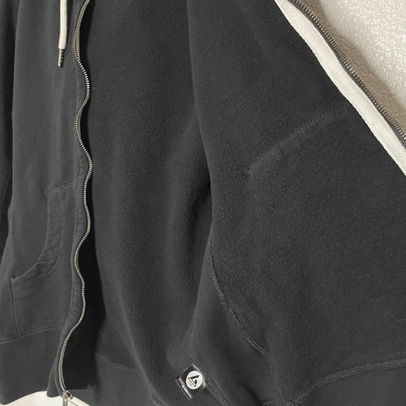 American Giant | Classic Full Zip Hoodie in Black - Picture 6 of 7